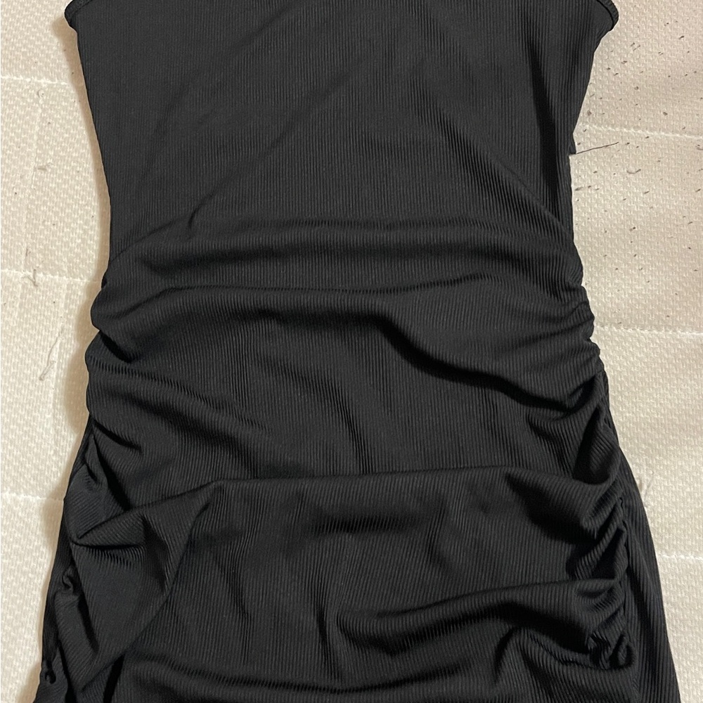 Elegant Black Ruched Dress with Open back